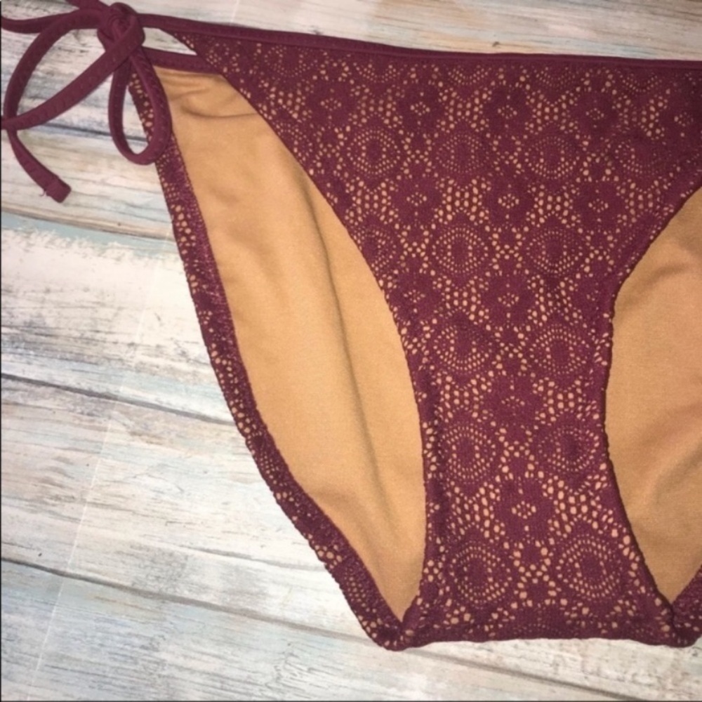 Mossimo Burgundy Lace Bikini Bottoms Medium Tie Side Swim - Picture 2 of 3